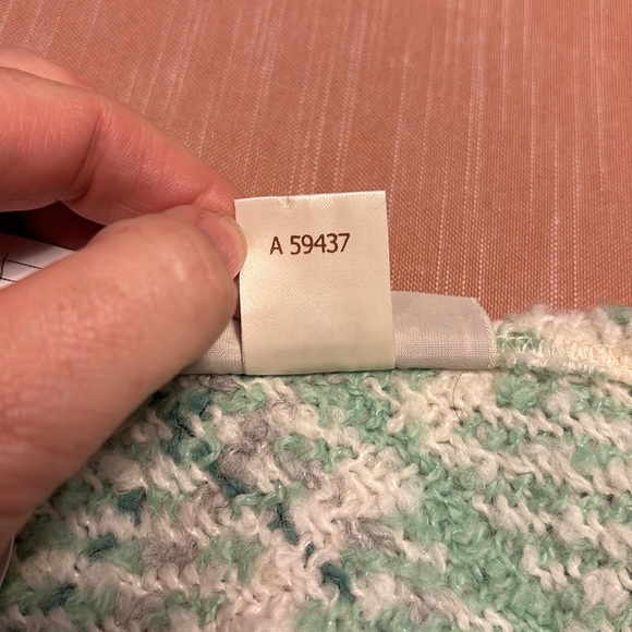 Boyne Valley Weavers wool / alpaca sweater - Picture 7 of 7